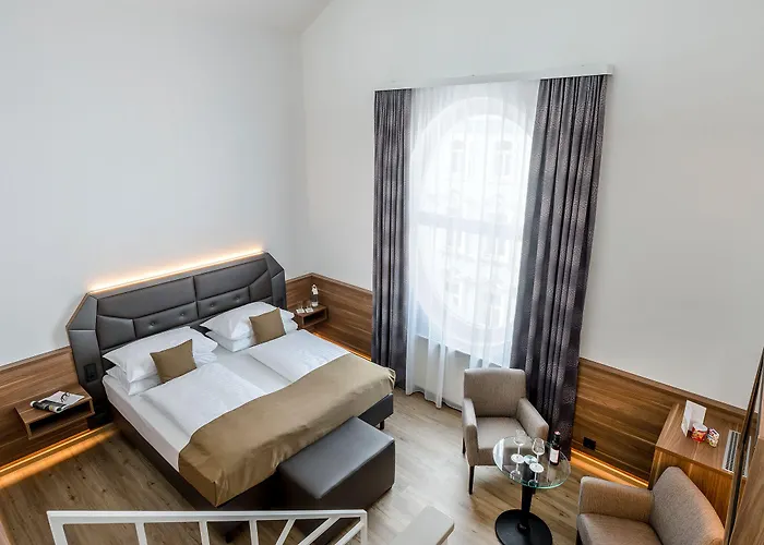 Otel Imlauer Nestroy