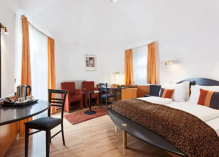 Otel Imlauer Nestroy 4*
